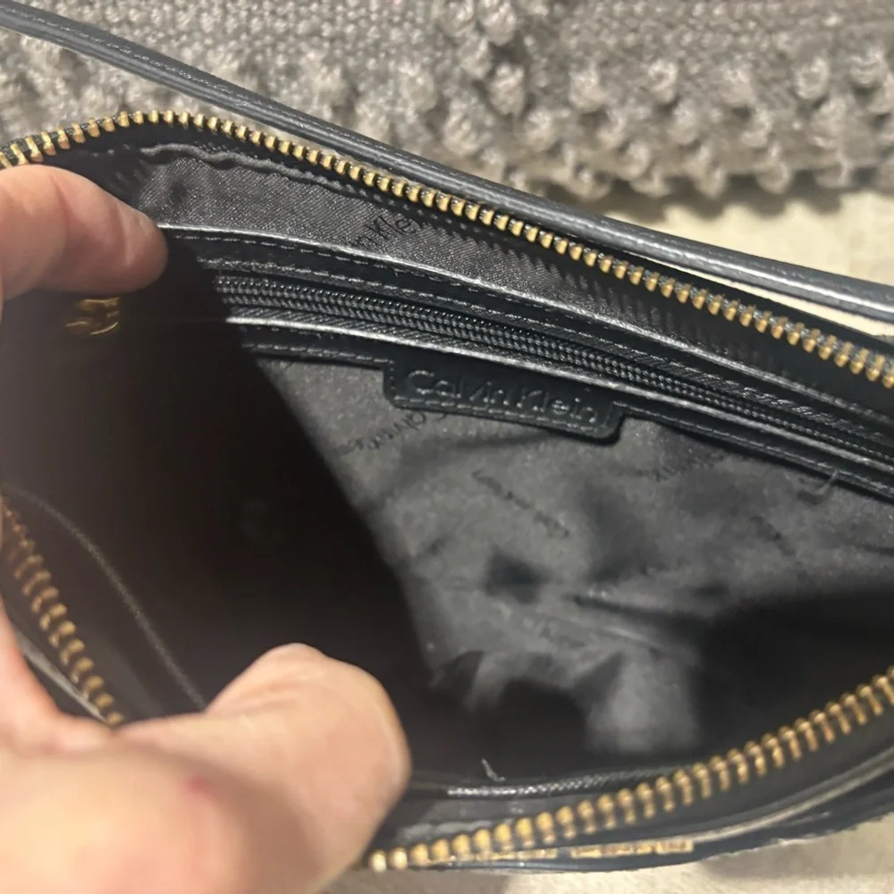 NWOT❤️Calvin Klein Eliana All Occasion Bag - Picture 7 of 8